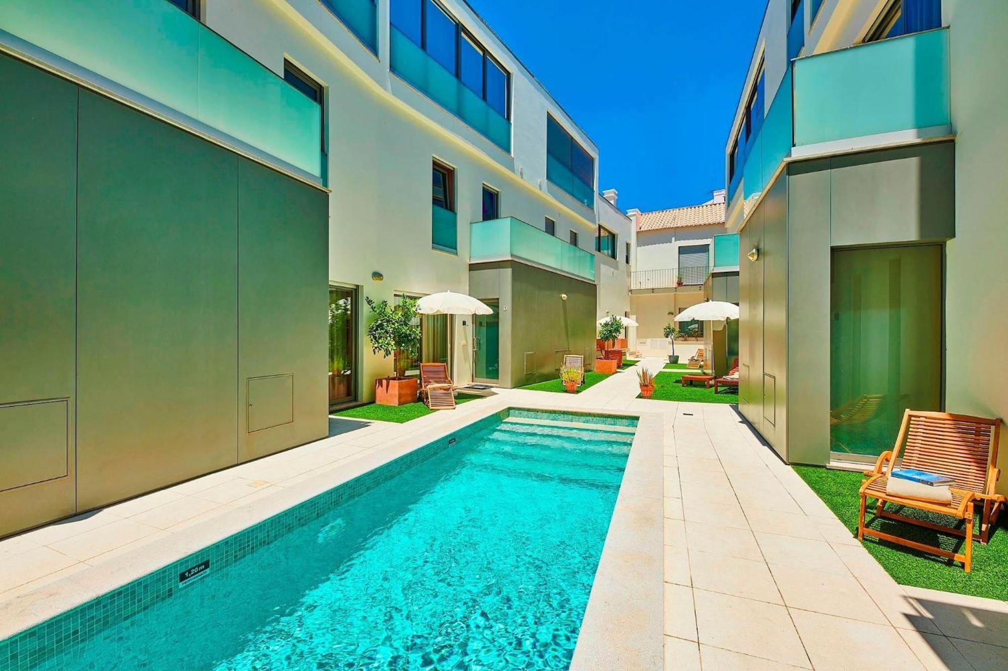 Executive Townhouse, Tavira Centre, Shared Pool Villa Bagian luar foto
