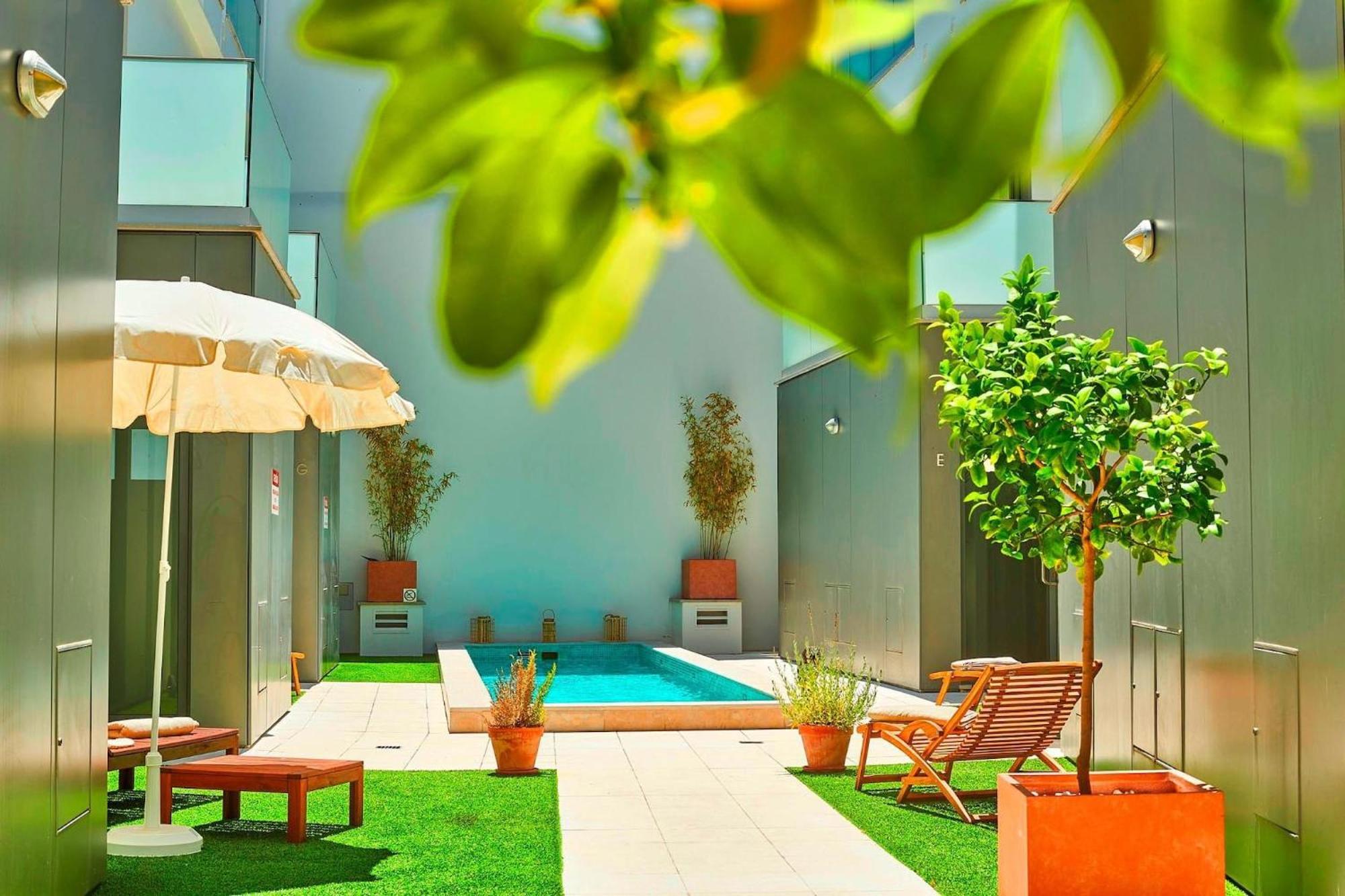 Executive Townhouse, Tavira Centre, Shared Pool Villa Bagian luar foto